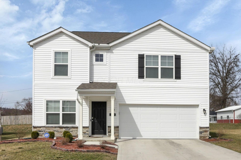 380 Trinity Way E, Newark, OH 43055 - photo 1