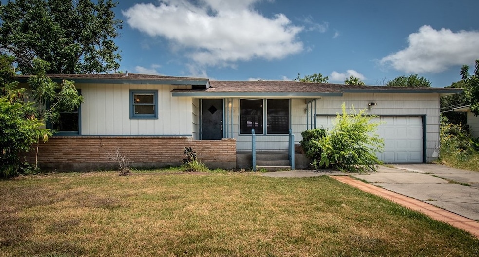 413 Wilma Dr, Corpus Christi, TX 78412 - photo 1