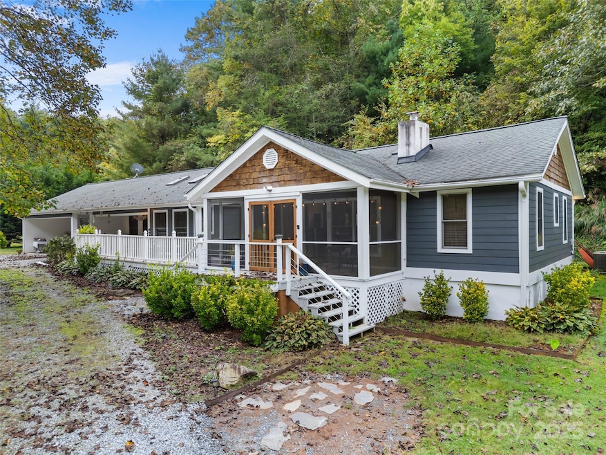 645 W Fork Creek Rd, Saluda, NC 28773 - photo 1