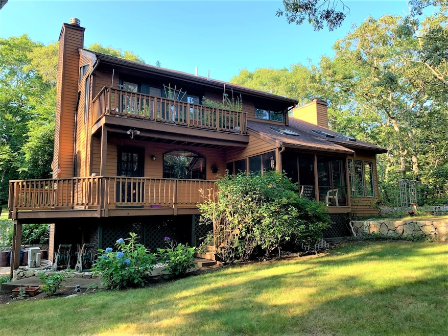 19 Bayes Hill Rd, Oak Bluffs, MA 02557 - photo 1