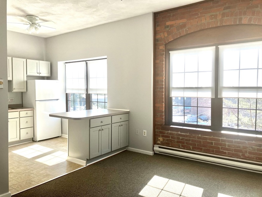 50 Baldwin St unit 14, Lynn, MA 01902 - photo 1