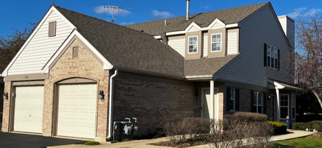 1670 Autumn Ave unit C, Schaumburg, IL 60193 - photo 1