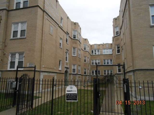 6321 N Sacramento Ave unit 2W, Chicago, IL 60659 - photo 1