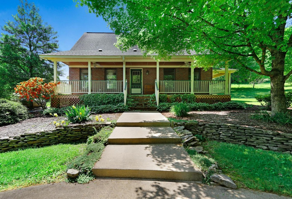 front view of 2 story brick home