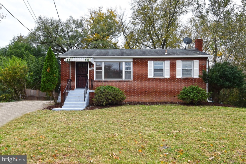 9010 Susan Ln, Clinton, MD 20735 - photo 1