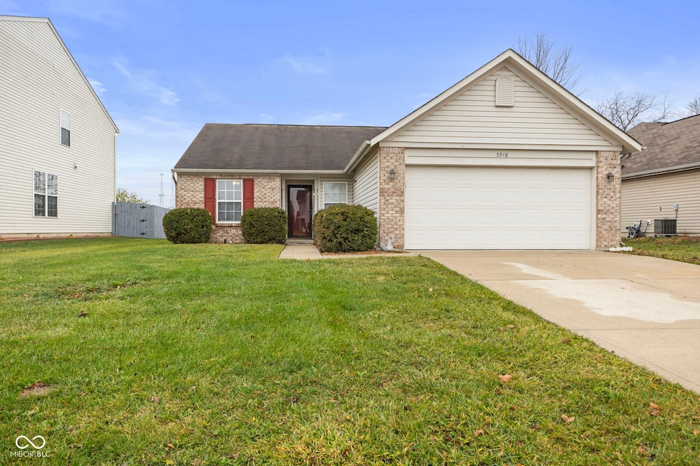 5918 Remrod Dr, Plainfield, IN 46168 - photo 1