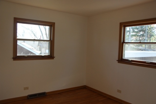 2739 W Cheyenne Rd, Waukegan, IL 60087 - photo 1