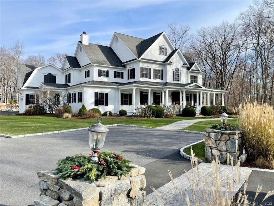 7 Bentagrass Ln, Newtown, CT 06470 - photo 1