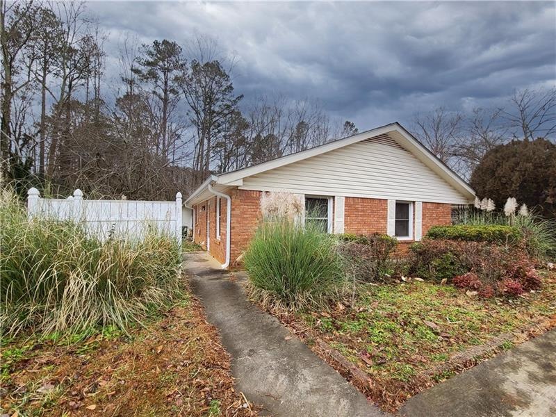 802 Wilson Cir SW unit 804, Marietta, GA 30064 - photo 1