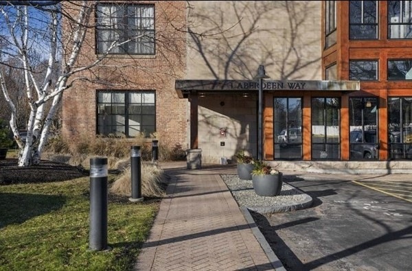 1 Aberdeen Way unit 124, Cambridge, MA 02138 - photo 1