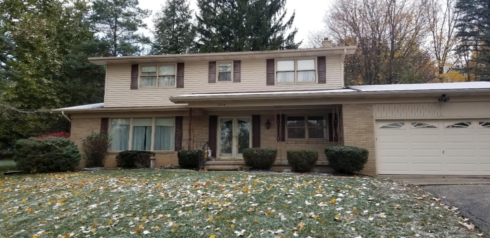 270 Ridgewood Ct, Ionia, MI 48846 - photo 1