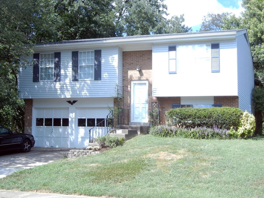 6609 Musket Dr, Louisville, KY 40228 - photo 1