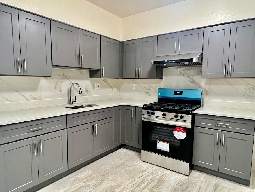 38 Wilson St unit 1st floor, Stamford, CT 06902 - photo 1