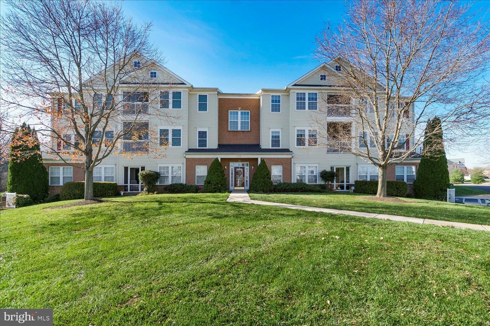 303 Willrich Cir unit H, Forest Hill, MD 21050 - photo 1