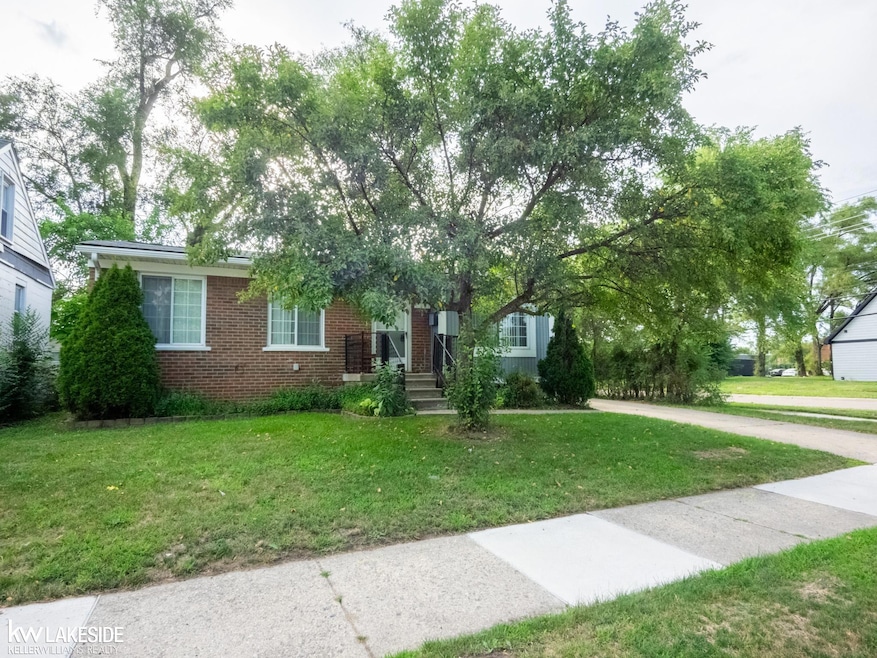 21421 Westview Ave, Ferndale, MI 48220 - photo 1