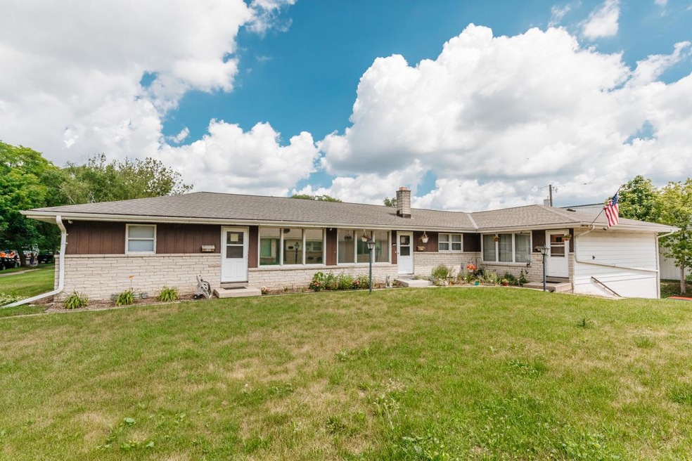 841843845 Harding Ave