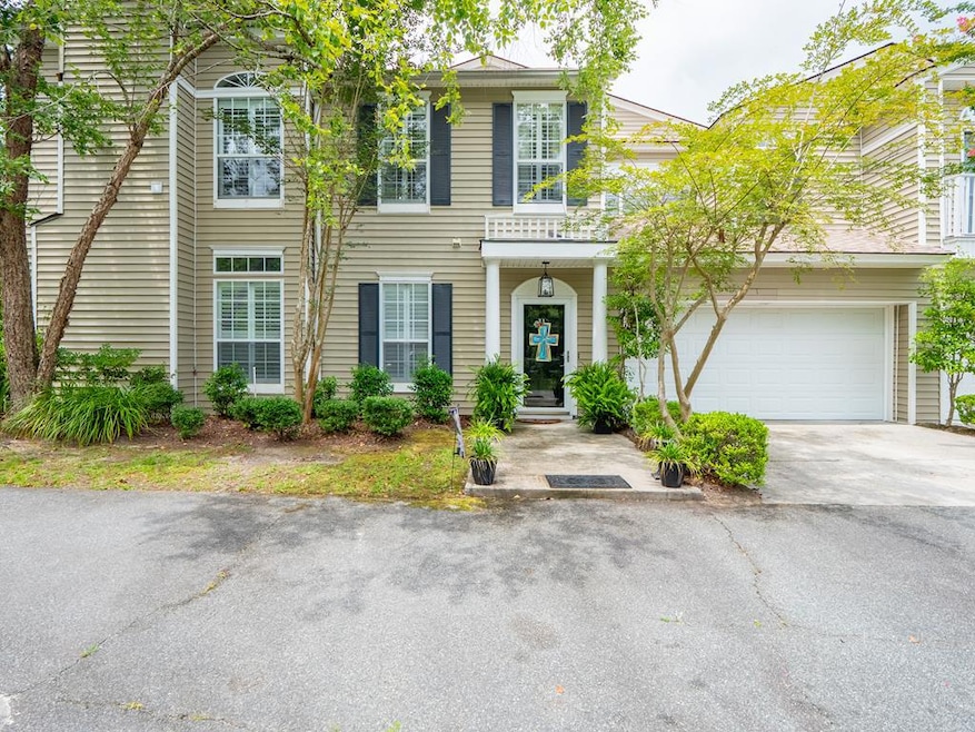 2502B Jerry Jones Dr unit 1, Valdosta, GA 31602 - photo 1