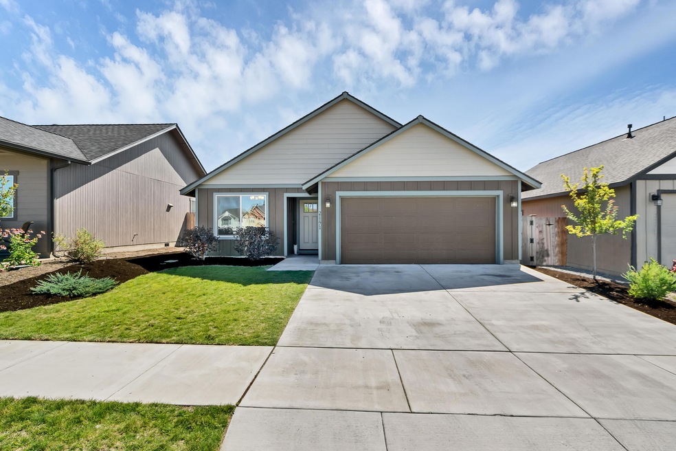 21171 Caleb Place, Bend, OR 97702 - photo 1