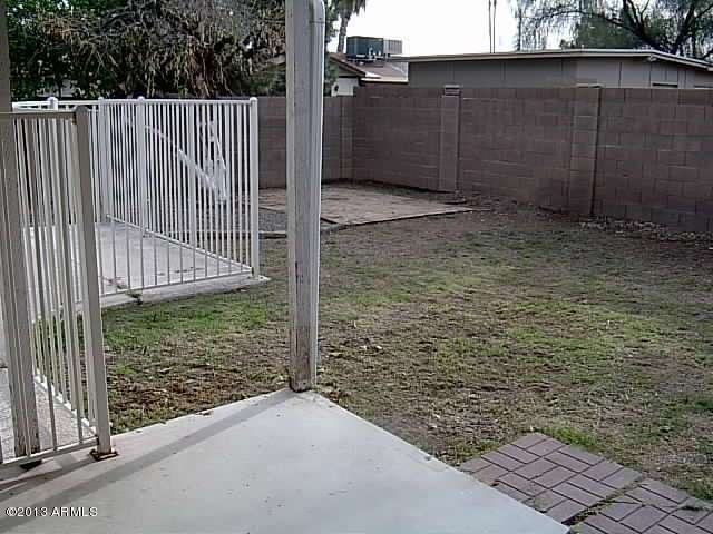 023-280717  - Backyard