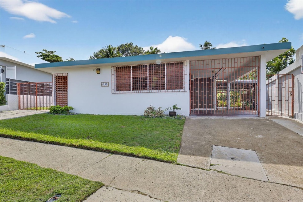 MCKINLEY  ST. Urb Parkville unit 17,, Guaynabo, PR 00969 - photo 1