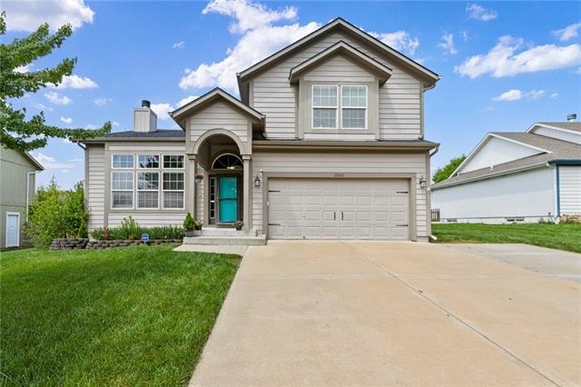 20468 W 221st St, Spring Hill, KS 66083 - photo 1