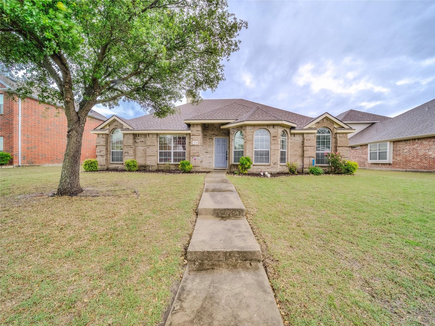 1214 Majestic Way, Wylie, TX 75098 - photo 1