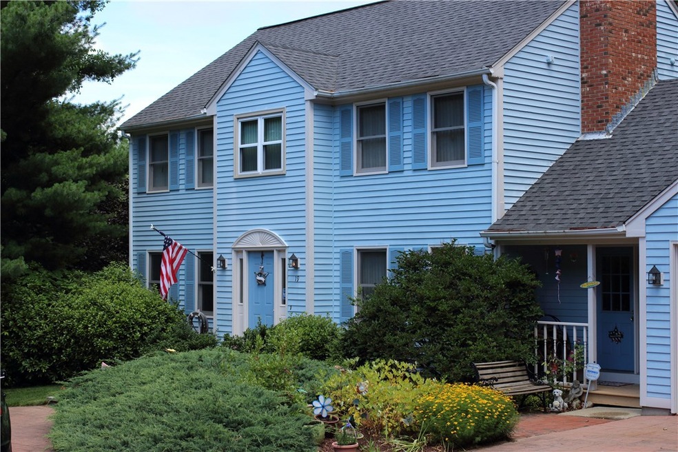 19 Mathew Dr, Johnston, RI 02919 - photo 1