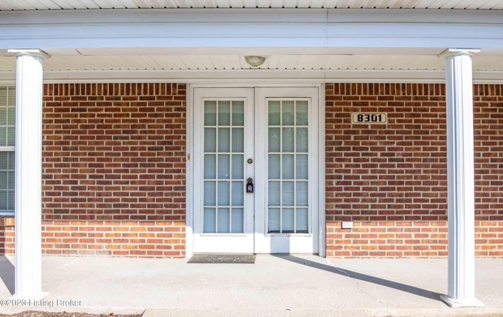 8301 Juanita Goins Ct unit 8301, Louisville, KY 40228 - photo 1