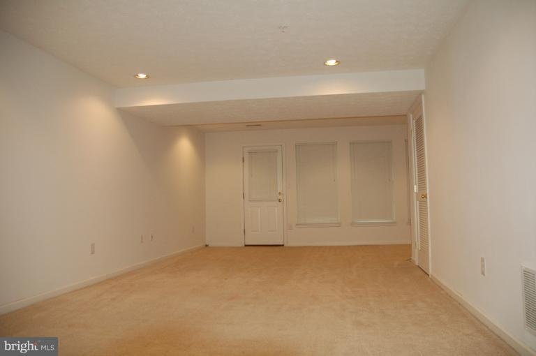 1457 Pangbourne Way, Hanover, MD 21076 - photo 1