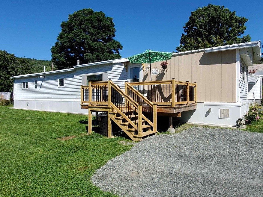 22 Rudsboro Rd unit 39, Lebanon, NH 03766 - photo 1