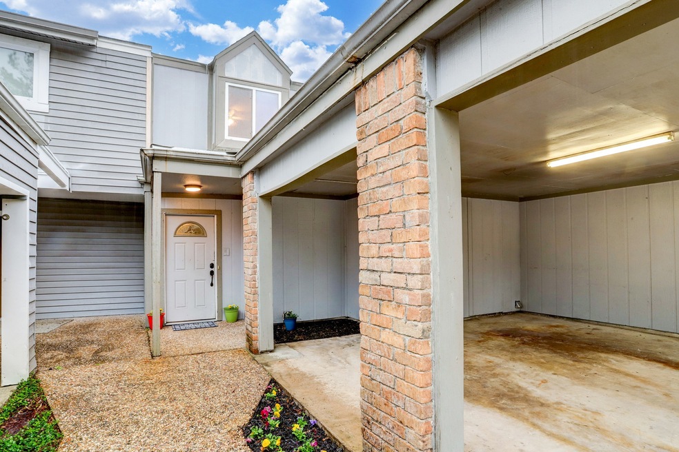 5906 Arncliffe Dr, Houston, TX 77088 - photo 1