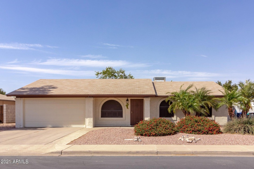 2862 East Dolphin Avenue (26).jpg-SMALL