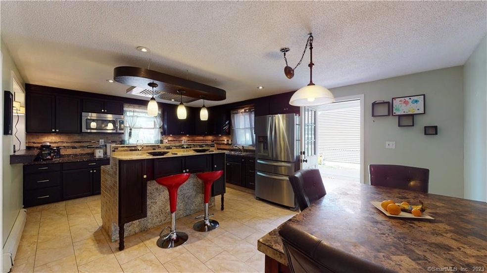 22 Clover St, Windsor, CT 06095 - photo 1