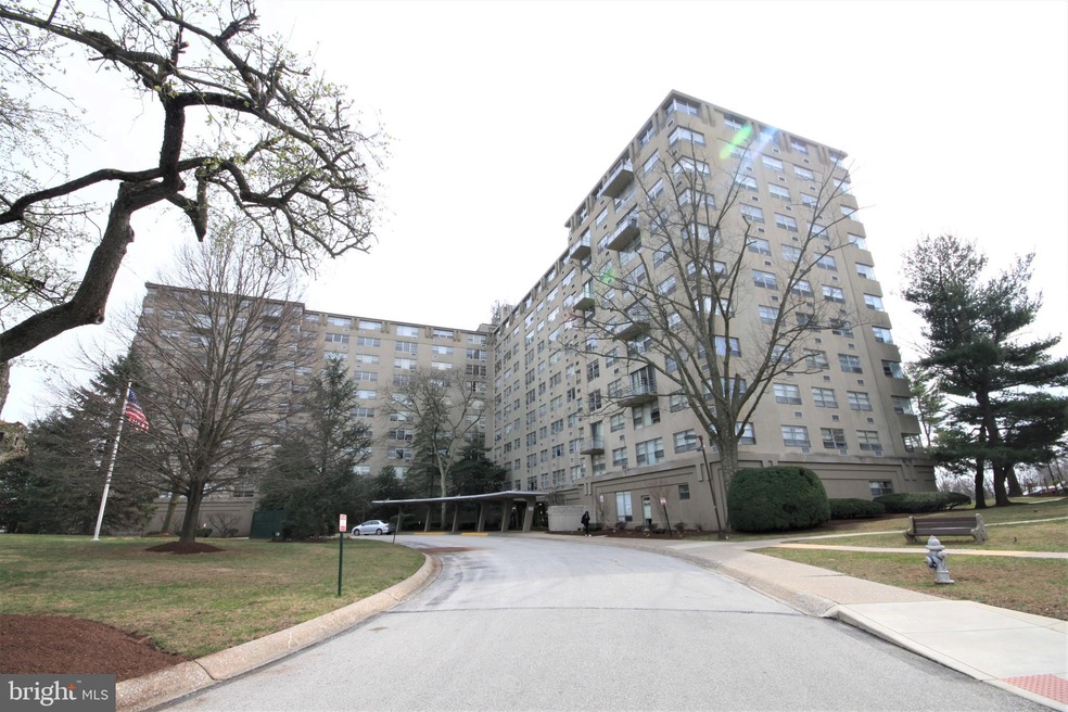 Radnor House unit 519, Bryn Mawr, PA 19010 - photo 1