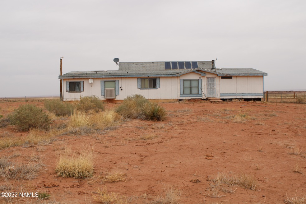 38 W Turquoise, Winslow, AZ 86047 - photo 1