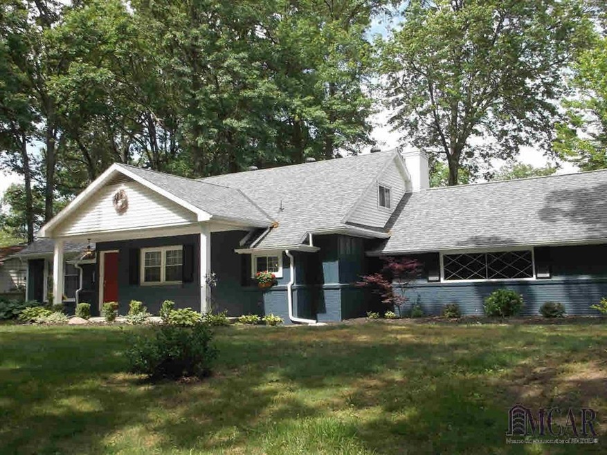 7986 Mohawk Trail