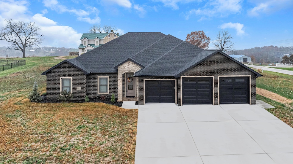 For Sale $519,000 • Co-Listing Agent