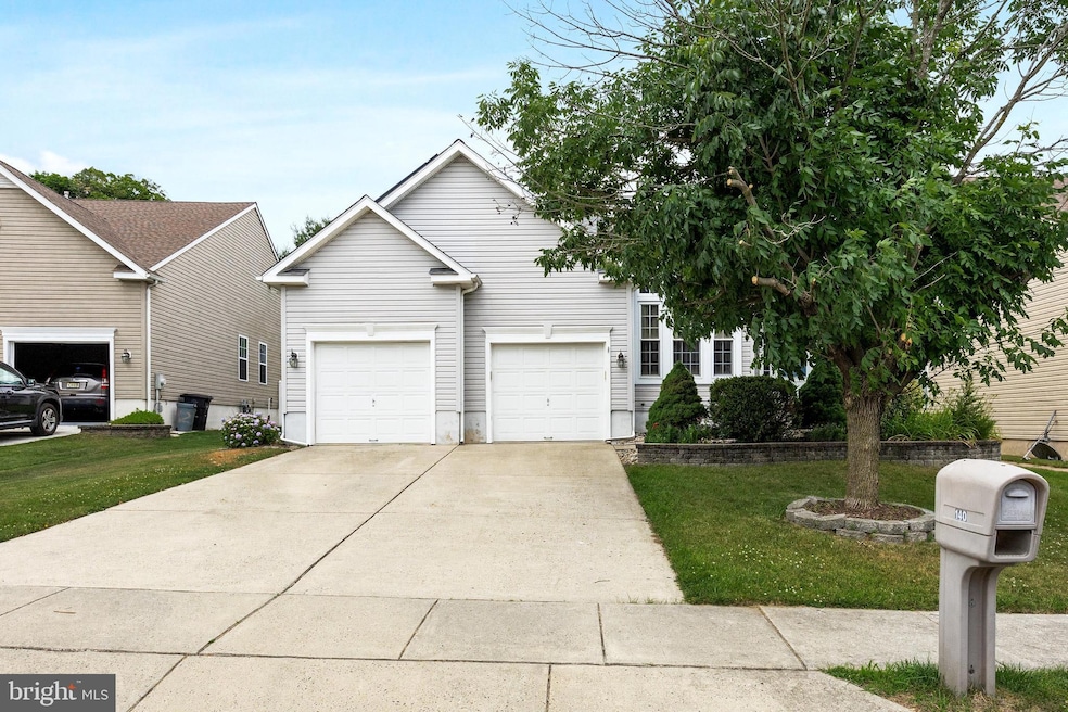 140 Nathan Hale Dr, Woodbury, NJ 08096 - photo 1