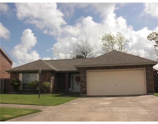 Photo. 4 Beds 2 Baths. New Roof. New outside A/C.