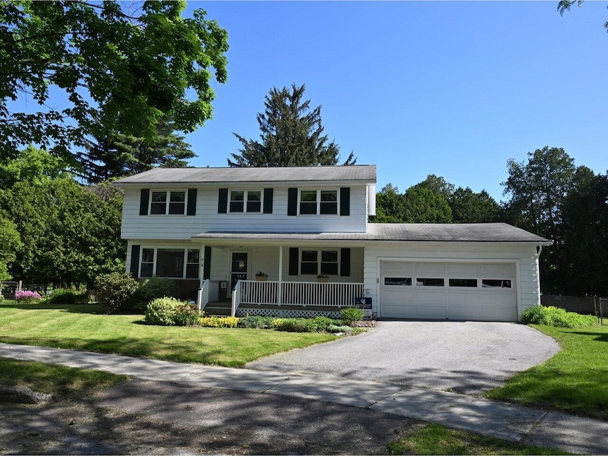 67 Case Pkwy, Burlington, VT 05401 - photo 1