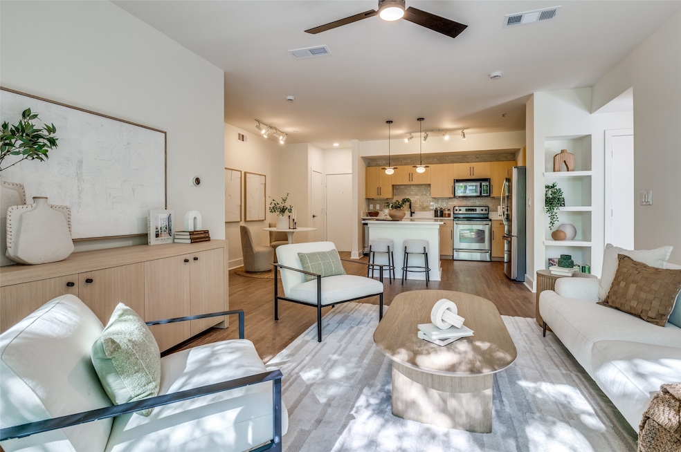 For Sale $340,000 • Co-Listing Agent