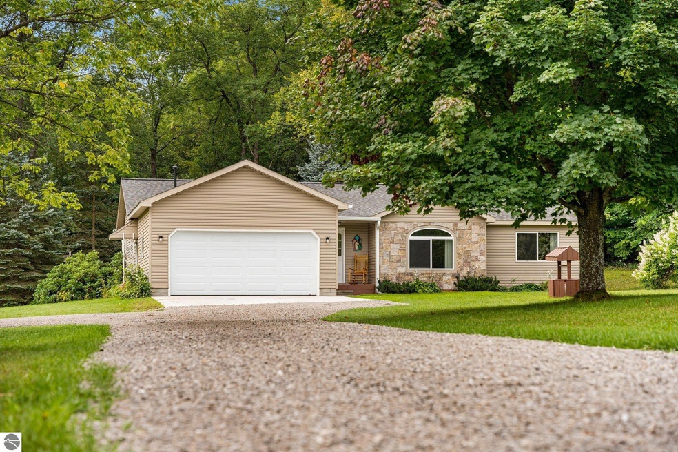 Sold $279,900 • Co-Listing Agent