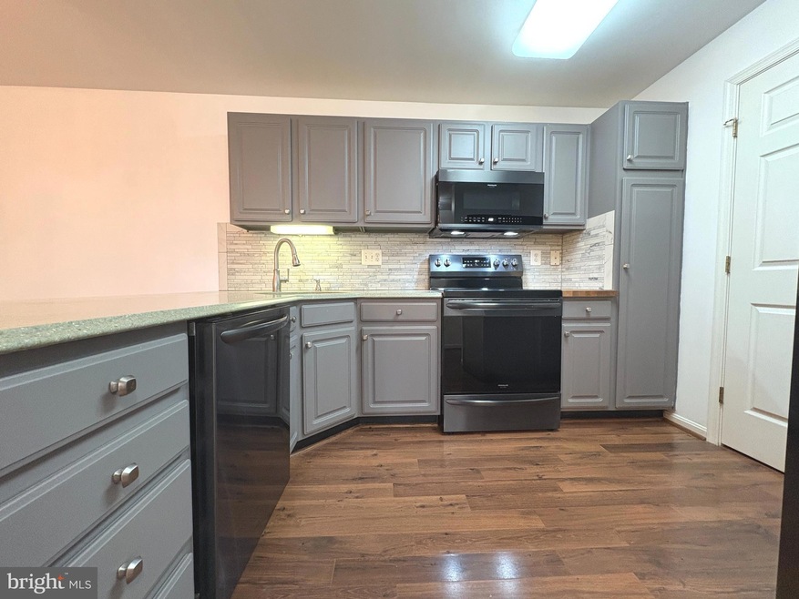 2001 Rudy Serra Dr unit 1C, Sykesville, MD 21784 - photo 1