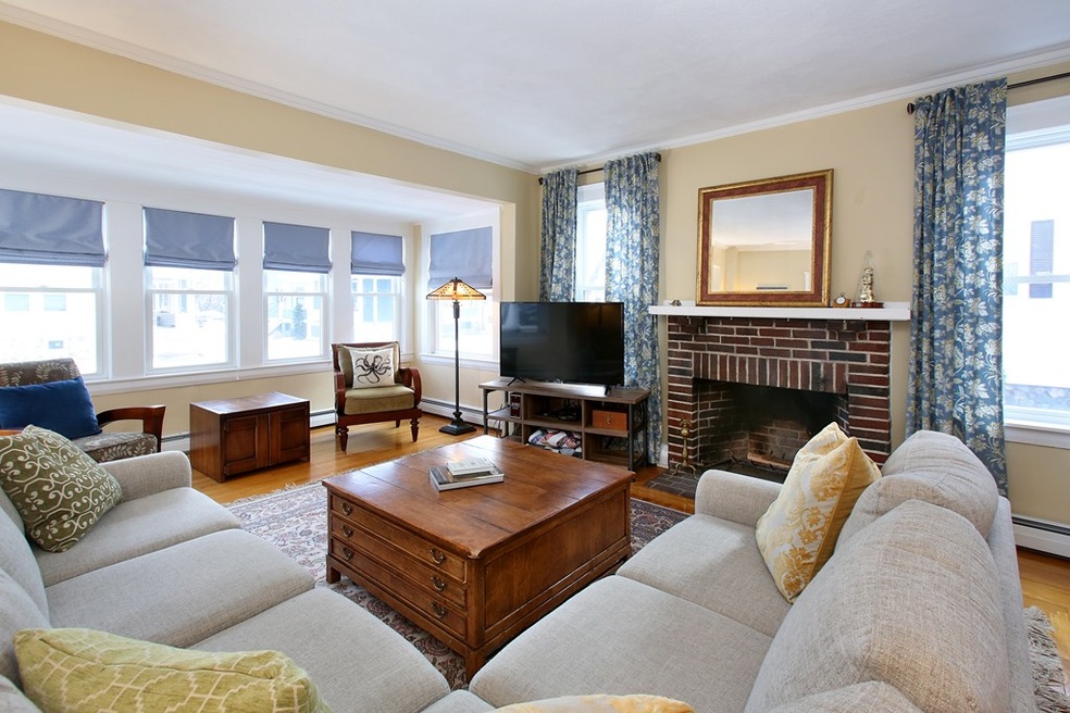 32 Howard St, Waltham, MA 02451 - photo 1