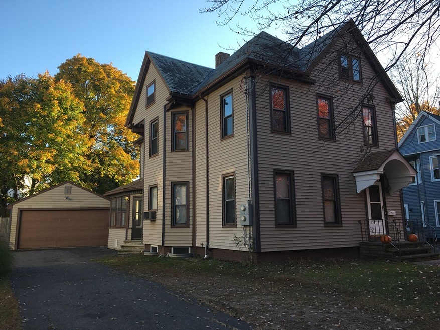 34 Laurel St, Holyoke, MA 01040 - photo 1