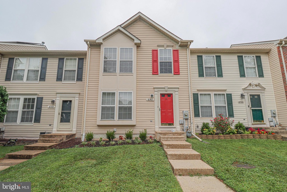 8707 Thornbrook Dr, Odenton, MD 21113 - photo 1