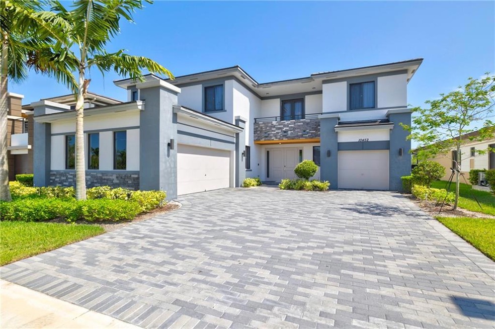 Sold $1,780,000 • Co-Listing Agent