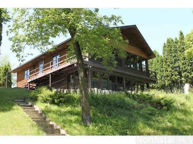 3982 Lakeview Dr, Cushing, MN 56443 - photo 1