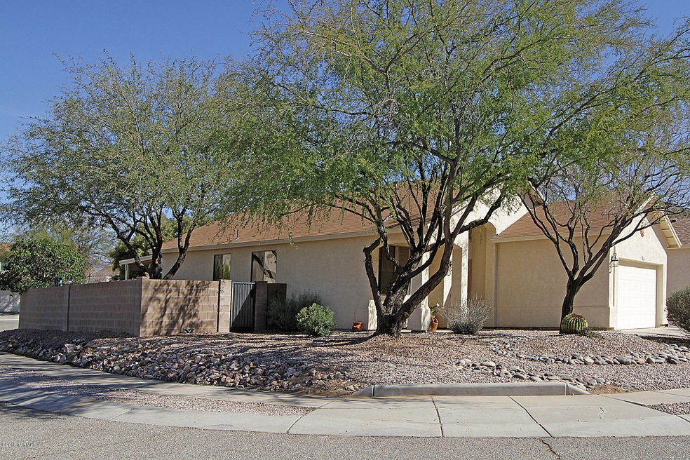 8867 S Desert Valley Way, Tucson, AZ 85747 - photo 1