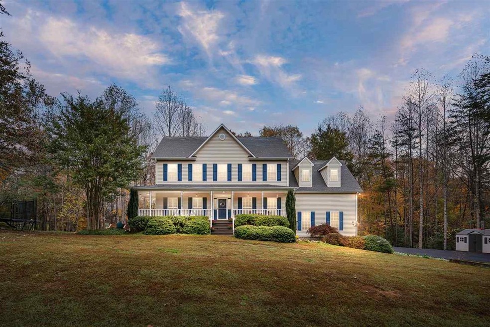 1186 Carodon Dr, Ruckersville, VA 22968 - photo 1